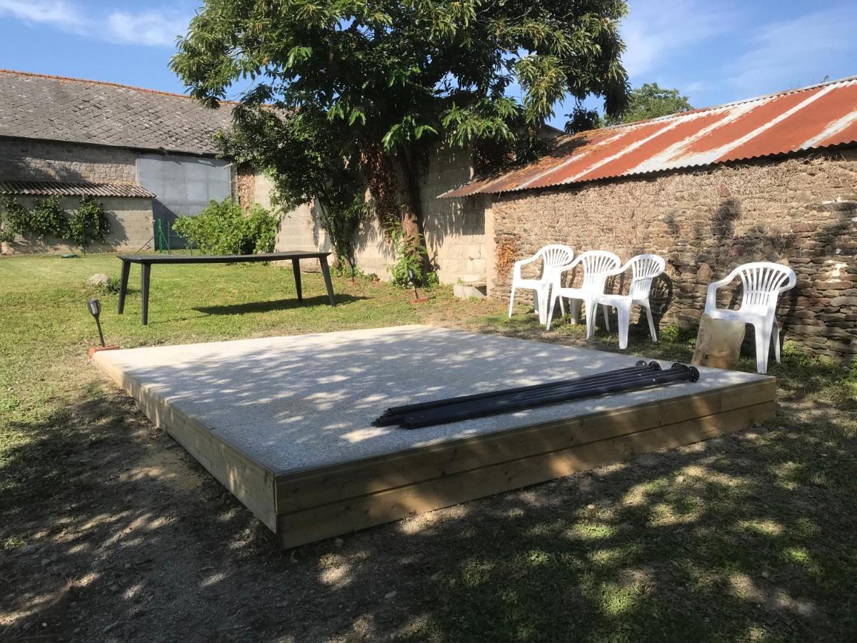 Hébergements situés à 6 kms du Mont Saint Michel Tanis Esterno foto